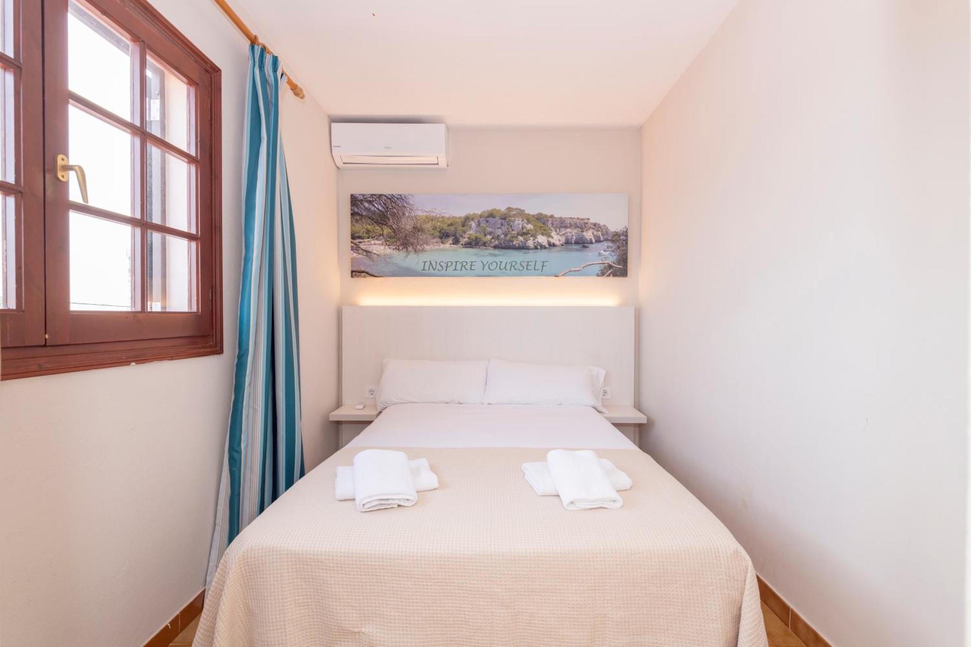 Siesta Mar One Bedroom Apartments Cala En Porter  Buitenkant foto