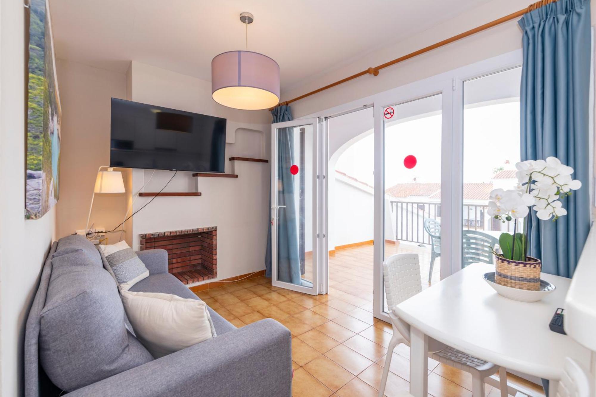 Siesta Mar One Bedroom Apartments Cala En Porter  Buitenkant foto