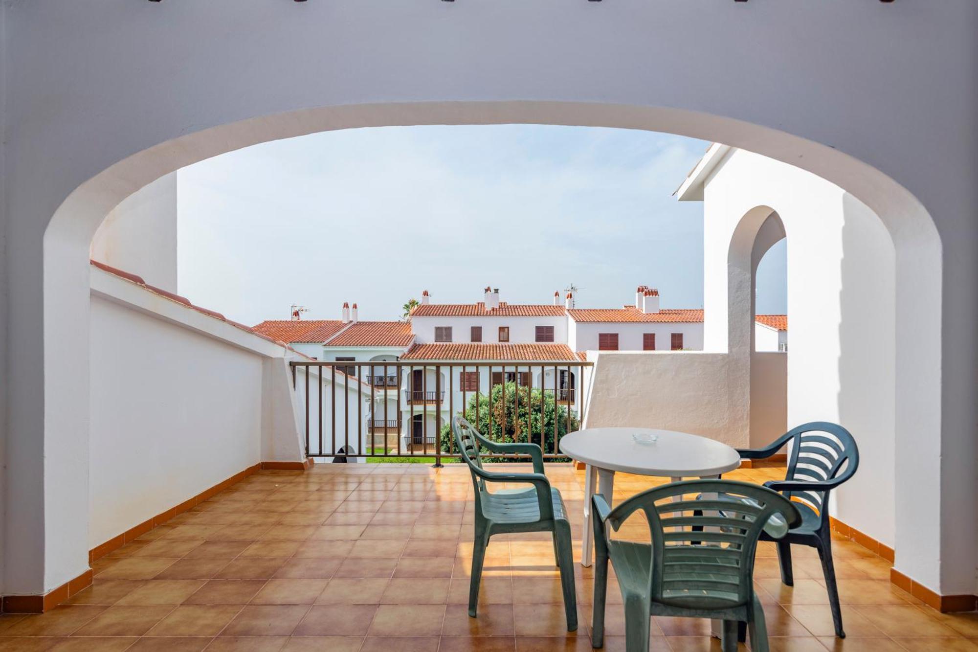 Siesta Mar One Bedroom Apartments Cala En Porter  Buitenkant foto